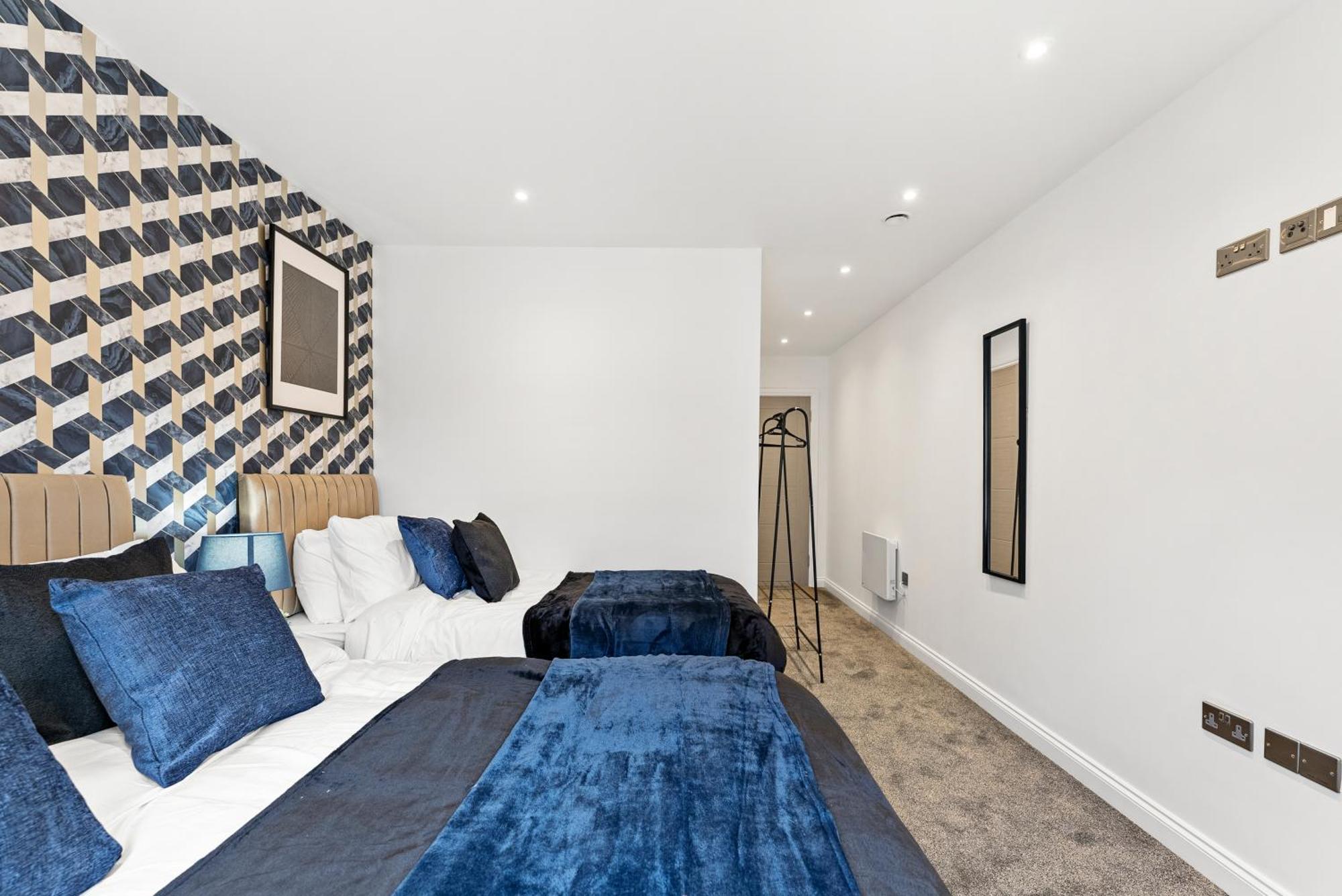 Stylish Large Leeds Apartment - Parking Exteriör bild